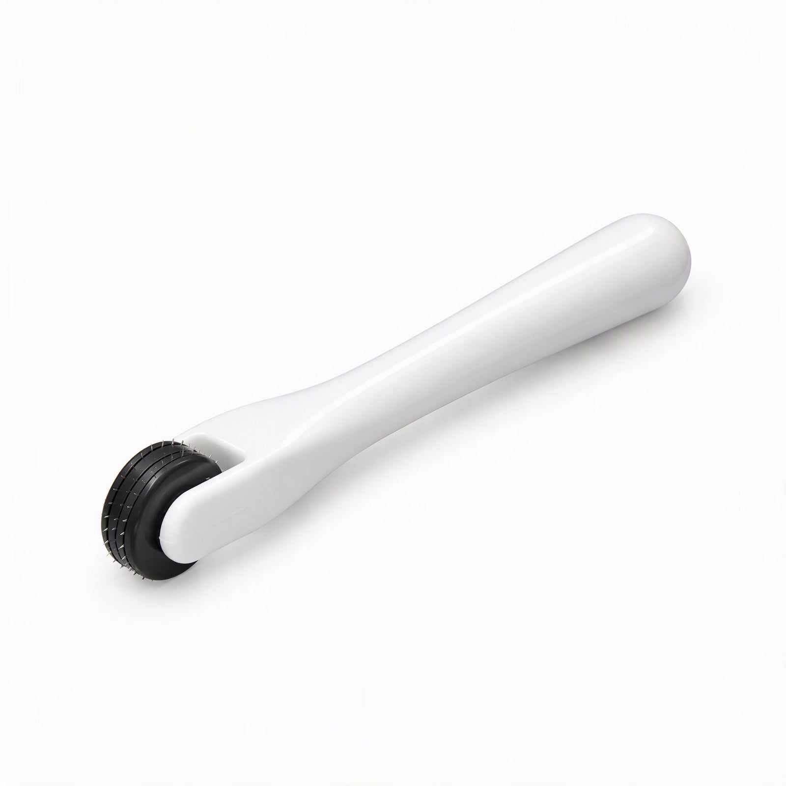 Eye Roller - GENOSYS Korean Microneedling professional skincare product UAE